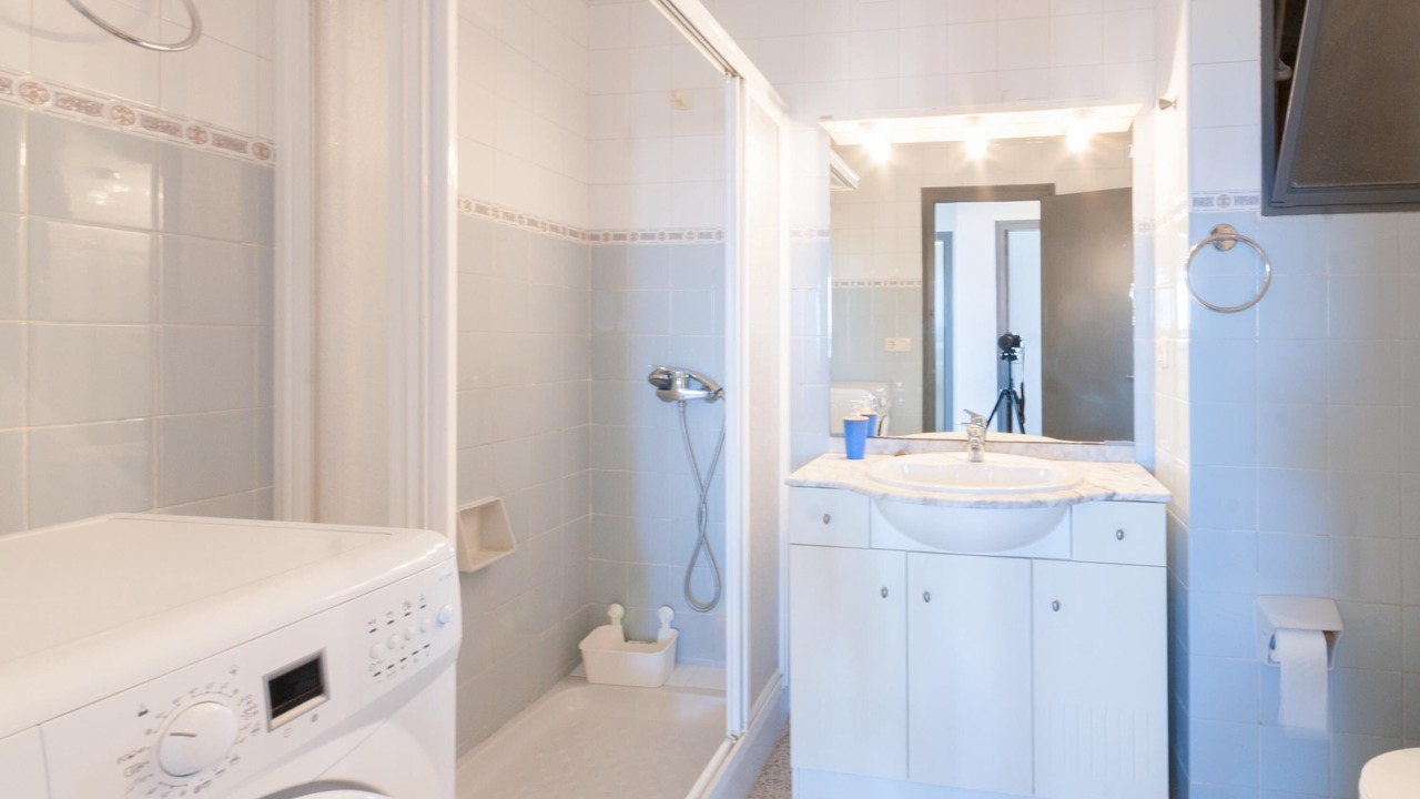 Photo of Bathroom in Bon Relax
