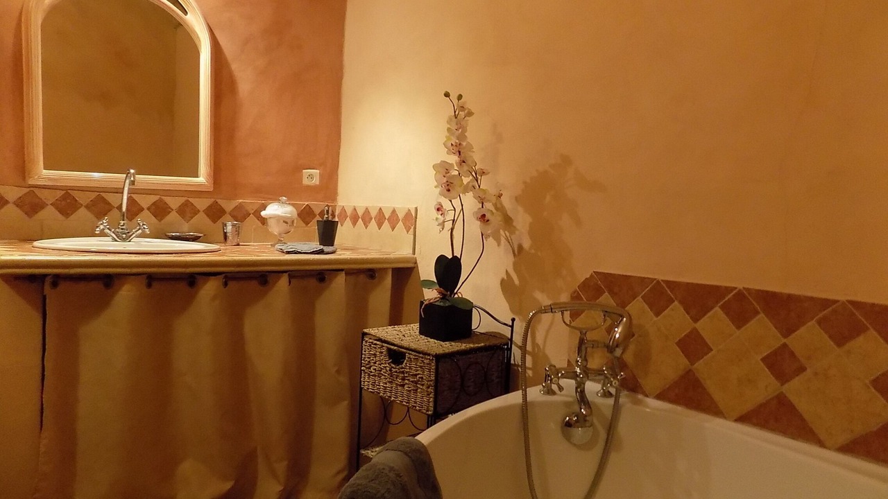 Photo of Bathroom in Castelnaudary
