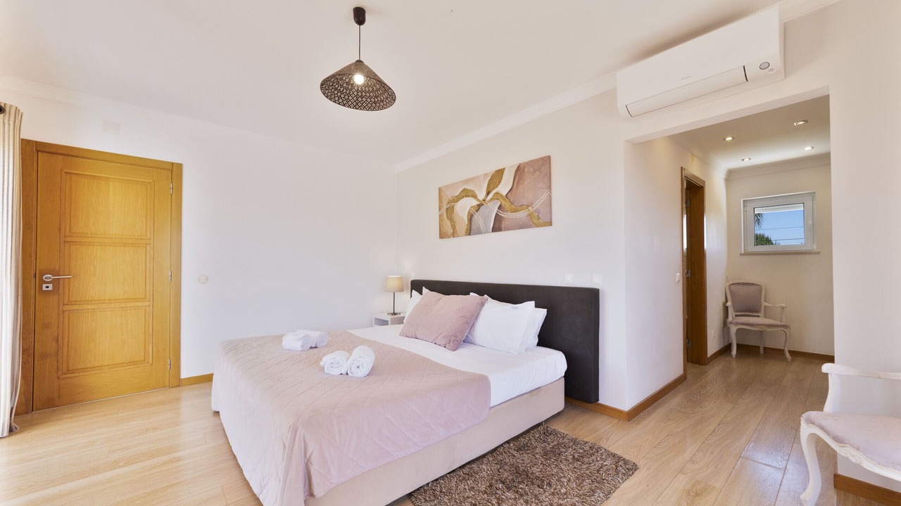 Photo of Bedroom in Albufeira