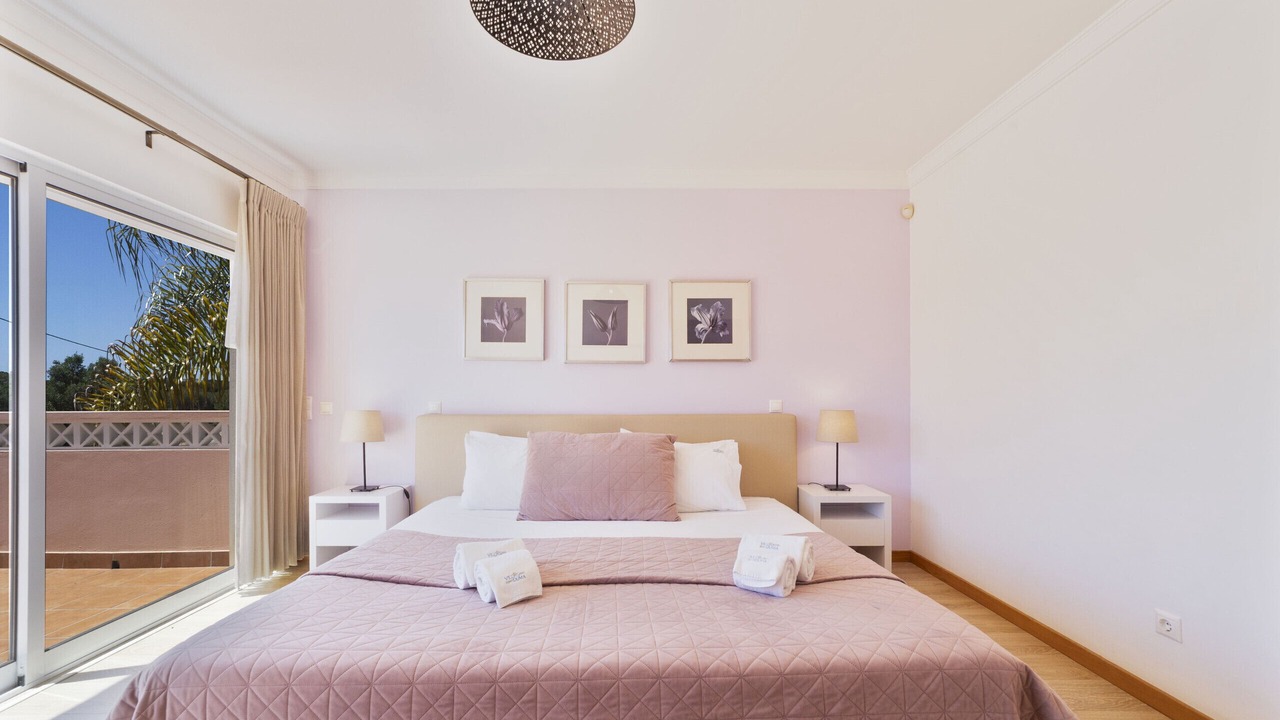 Photo of Bedroom in Albufeira