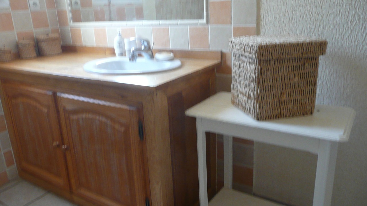Photo of Bathroom in Collias
