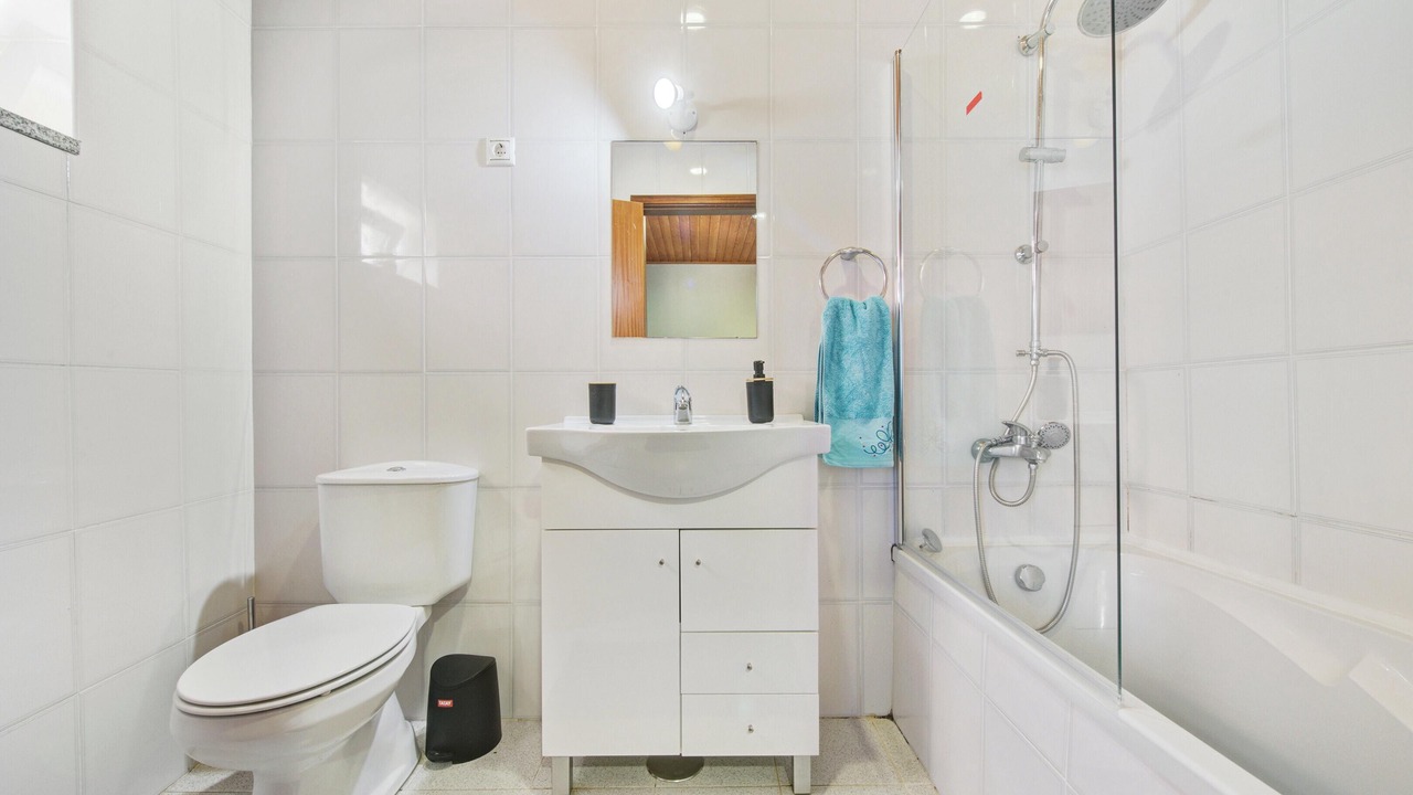 Photo of Bathroom in Mesao Frio