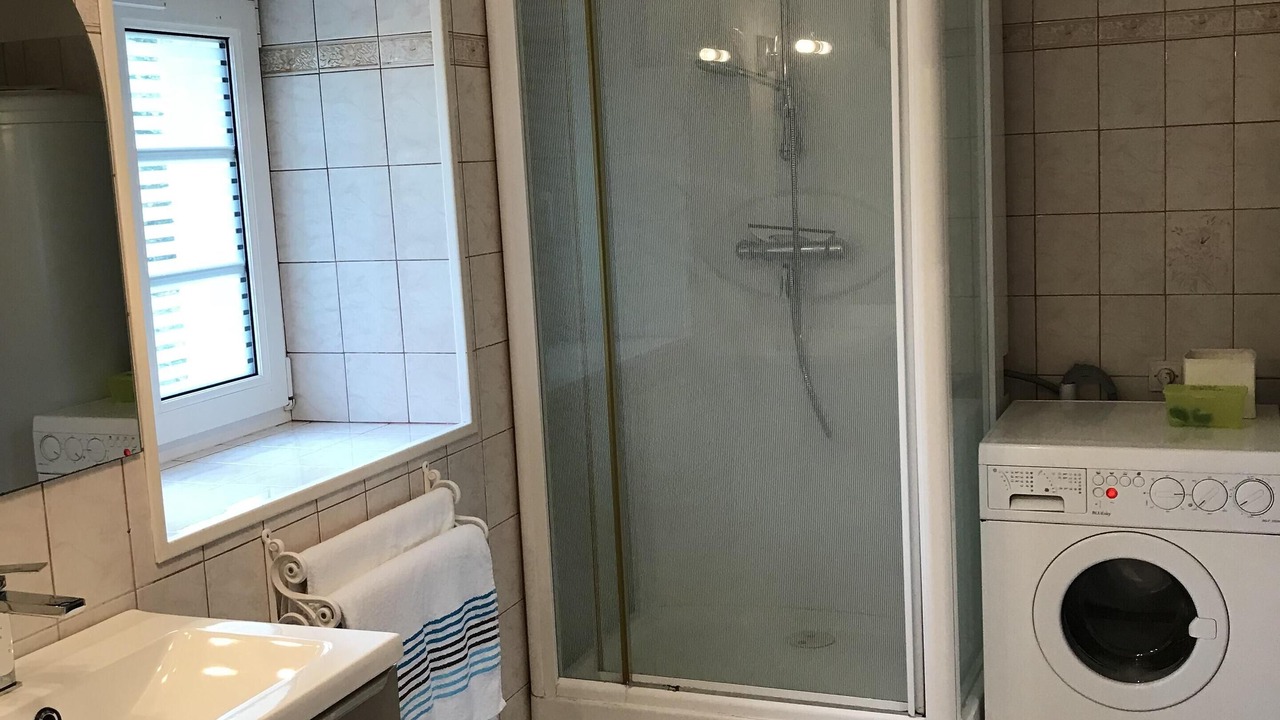 Photo of Bathroom in Lantheuil