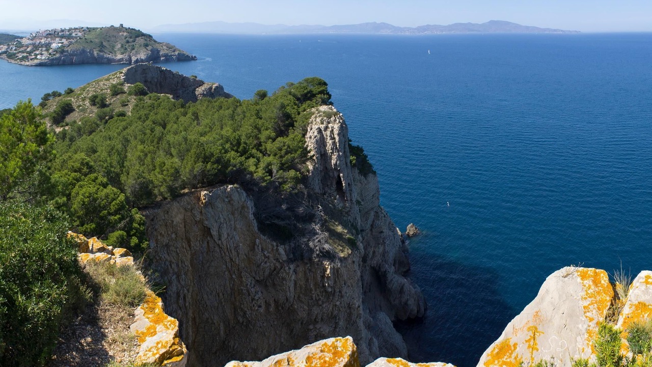 Photo of Others in L'Escala