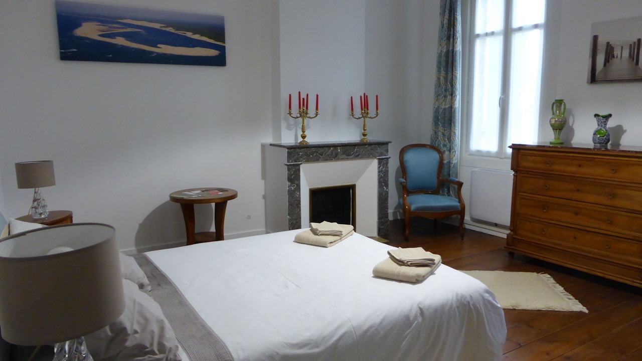 Photo of Bedroom in Saint-Emilion