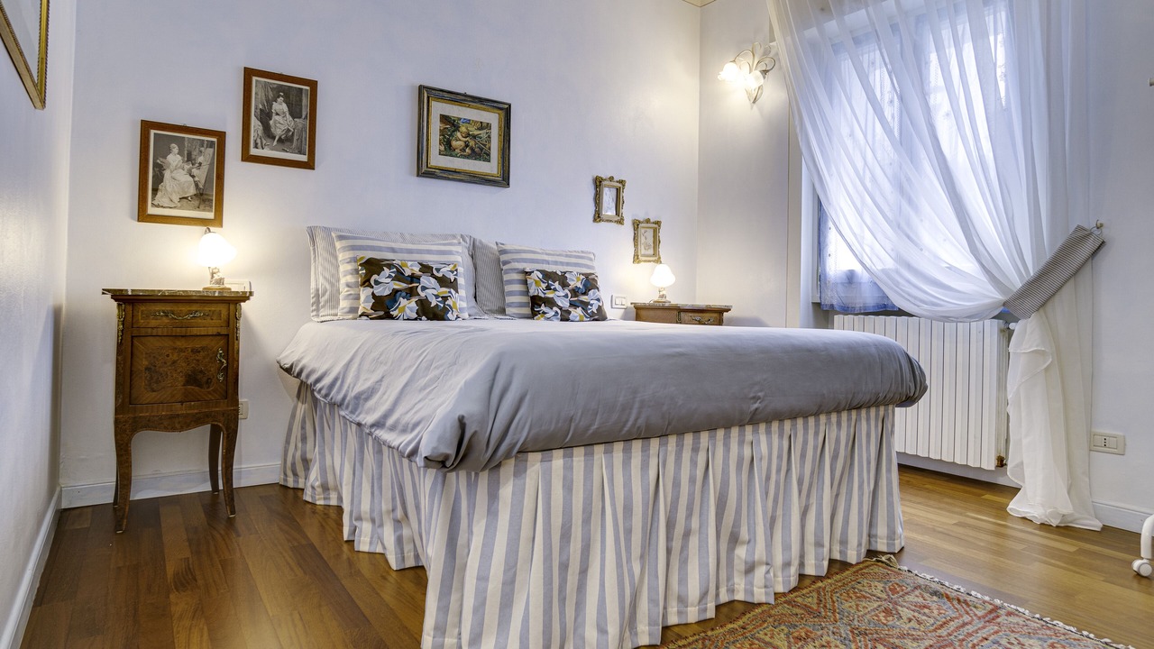 Photo of Bedroom in Toscolano Maderno
