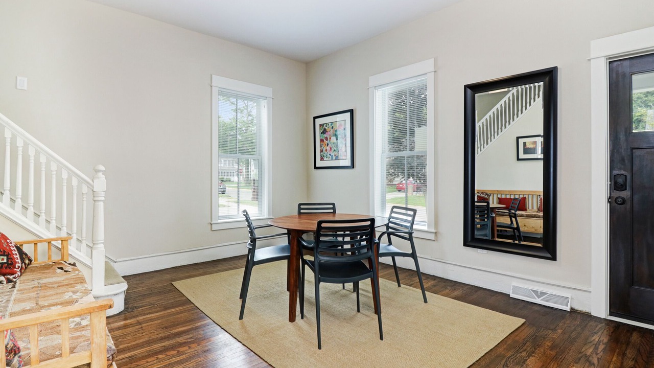 Photo of Bedroom in South Haven