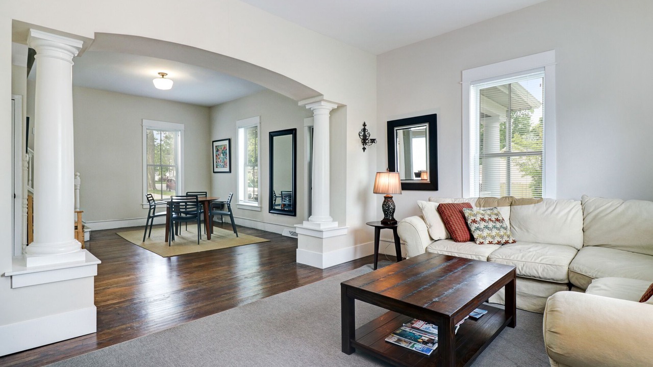 Photo of Bedroom in South Haven