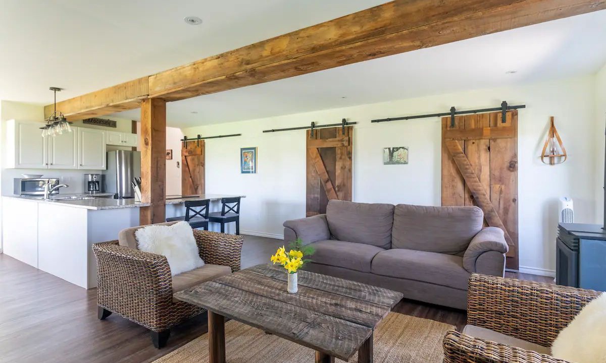 Photo of Livingroom in Mulmur