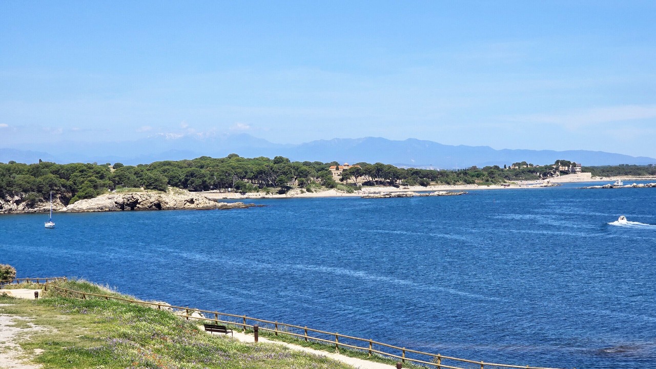 Photo of Others in L'Escala