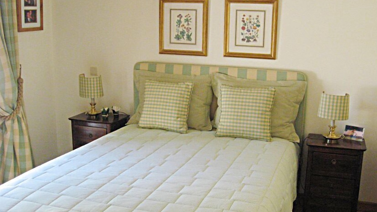 Photo of Bedroom in Marinhas