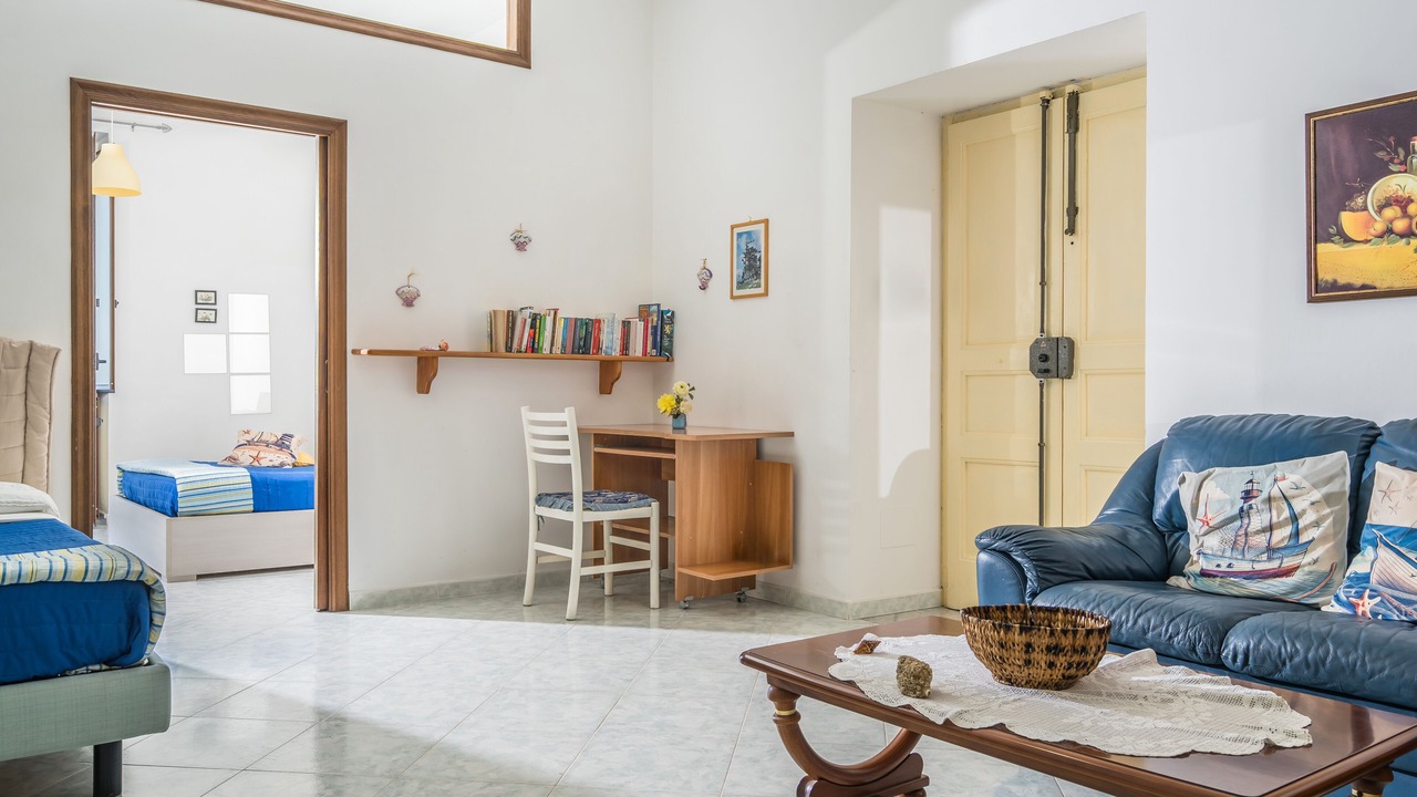 Photo of Livingroom in Sorrento Historic Centre