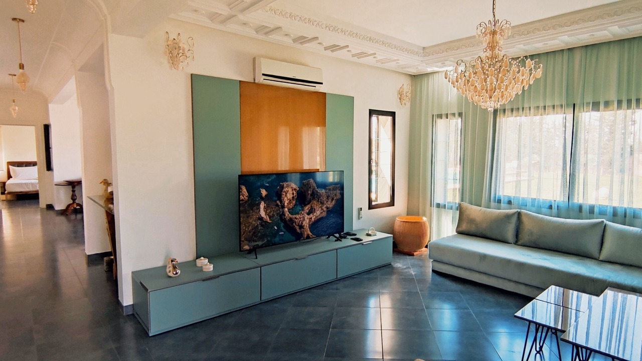 Photo of Livingroom in Ghmate
