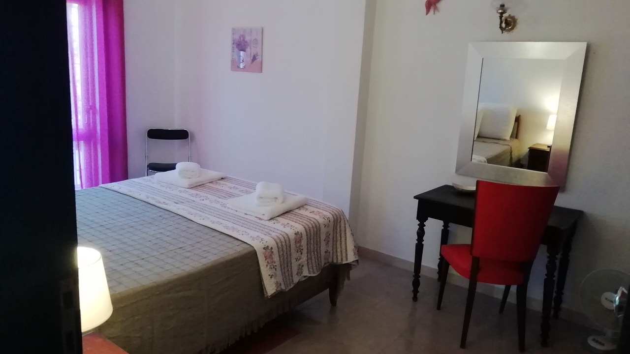 Photo of Bedroom in Pera
