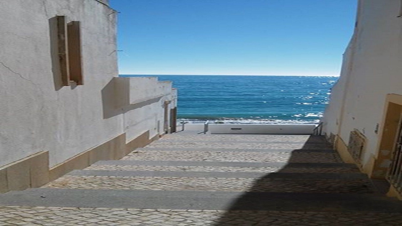 Photo of Outdoor in Pera