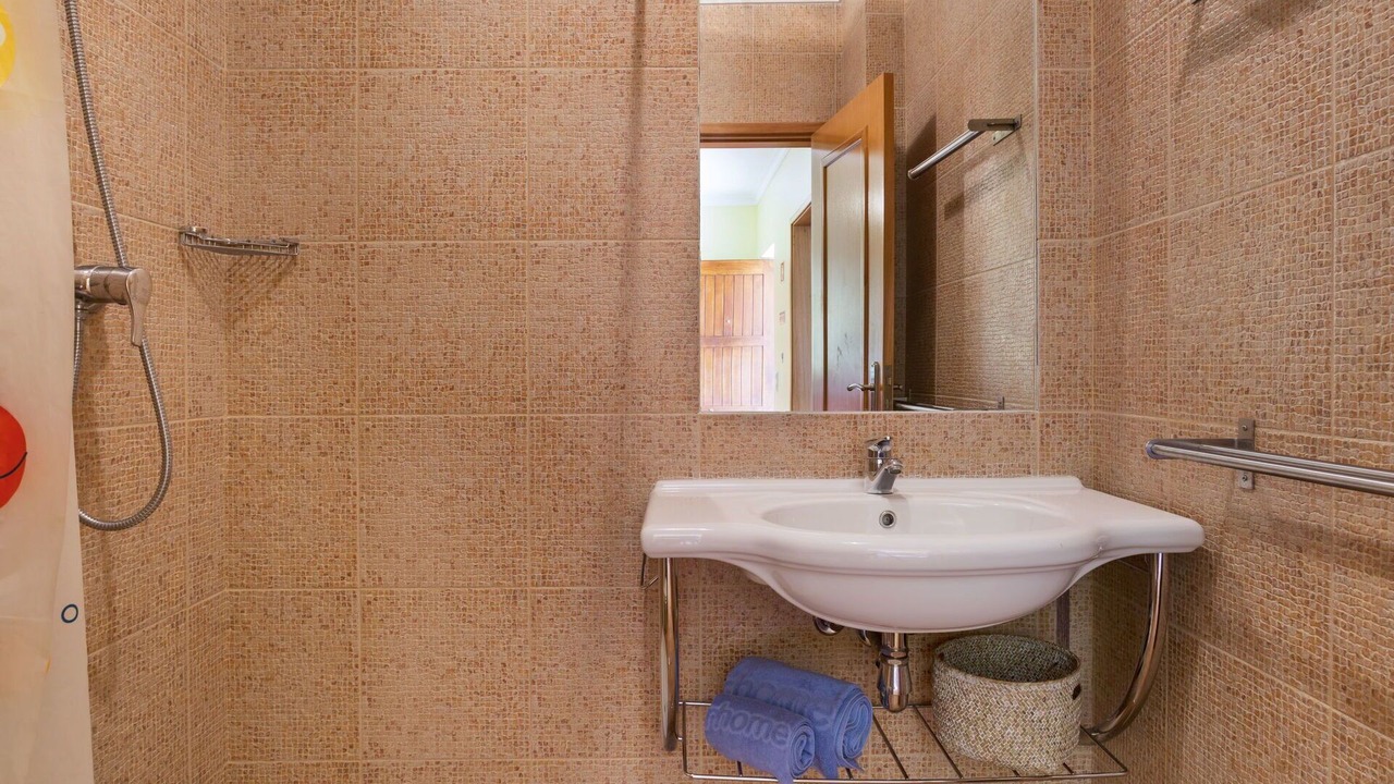 Photo of Bathroom in Pera