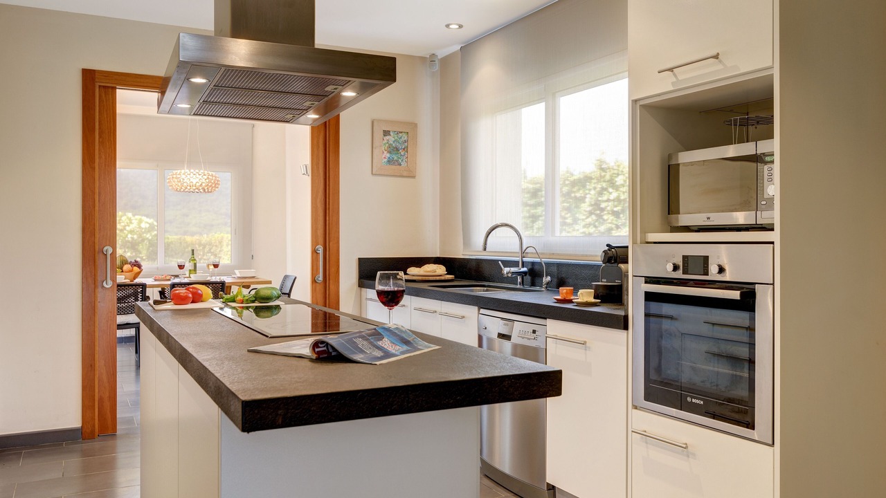 Photo of Kitchen in Tamariu
