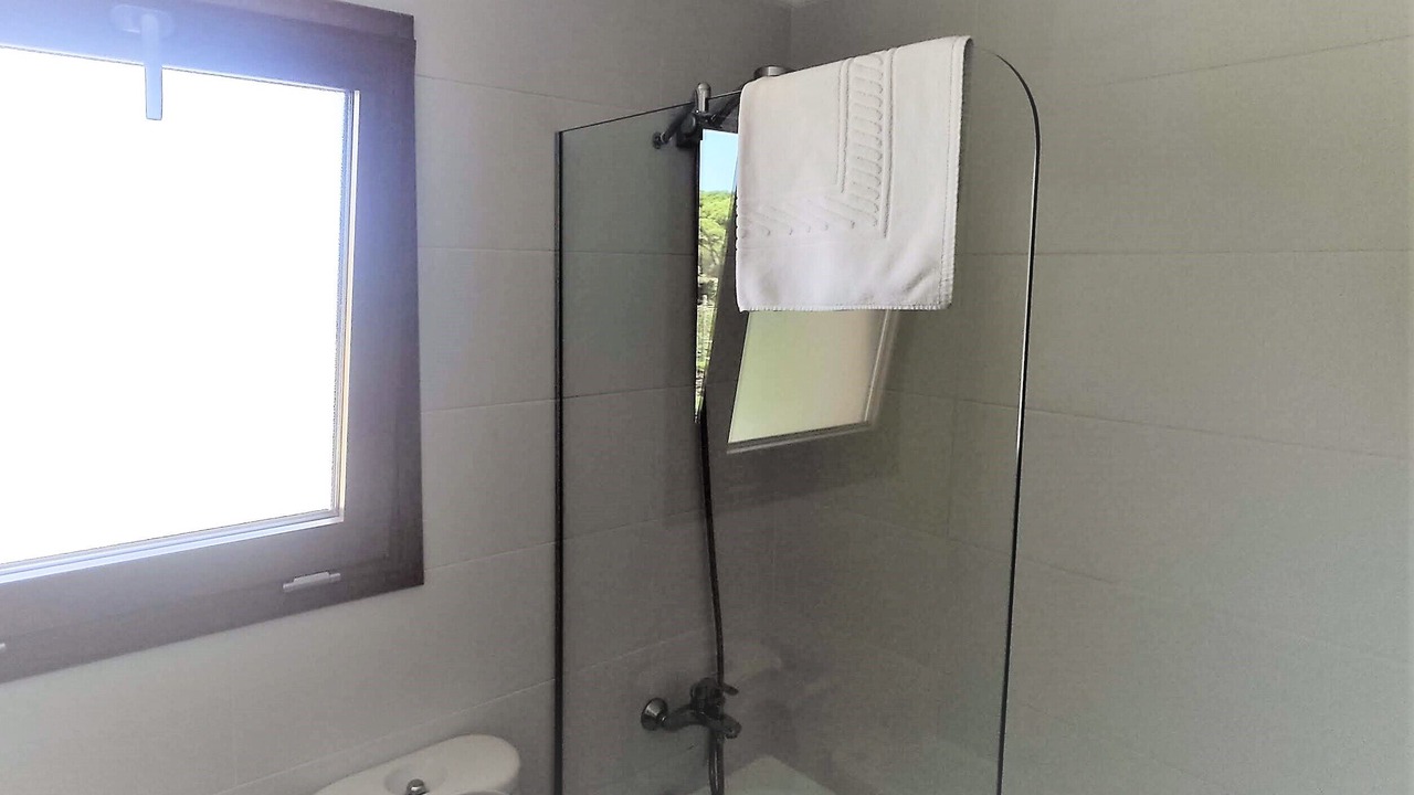 Photo of Bathroom in Pals