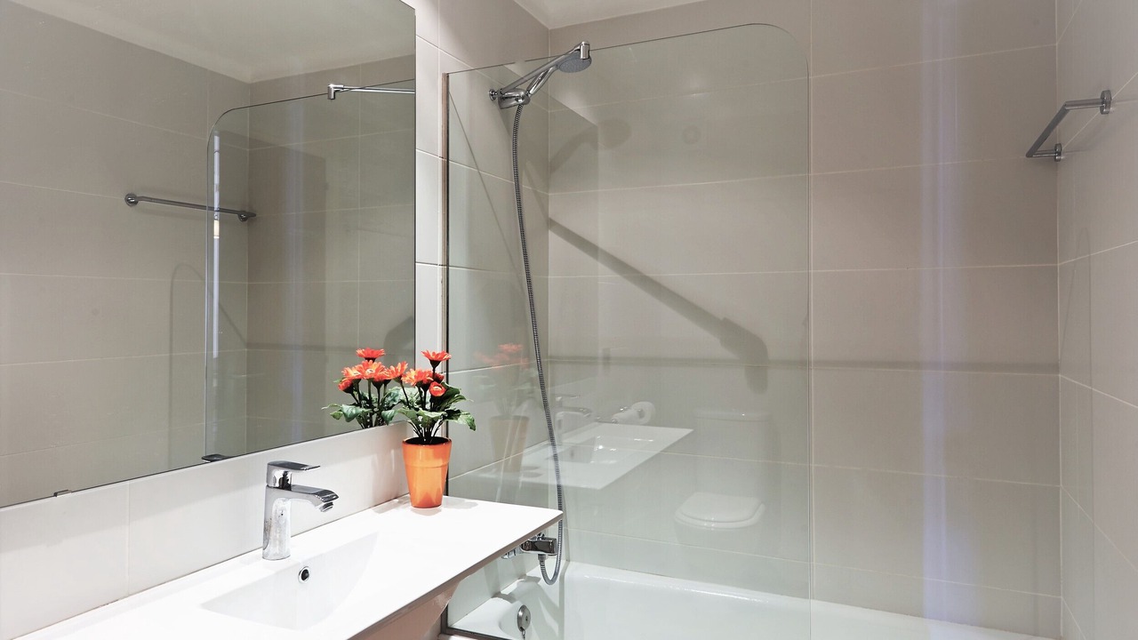 Photo of Bathroom in Pals