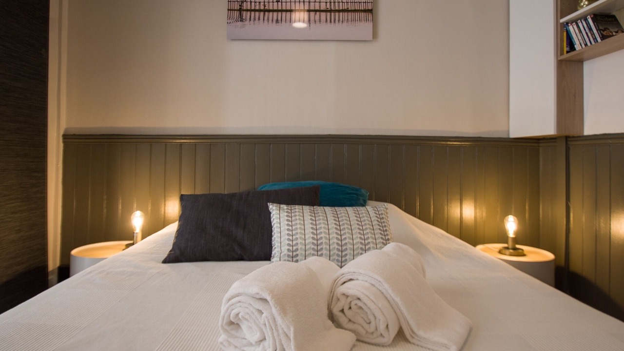 Photo of Bedroom in Toulouse City-Centre