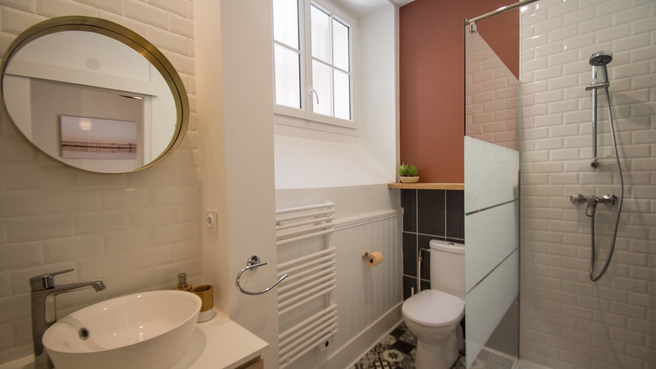 Photo of Bathroom in Toulouse City-Centre