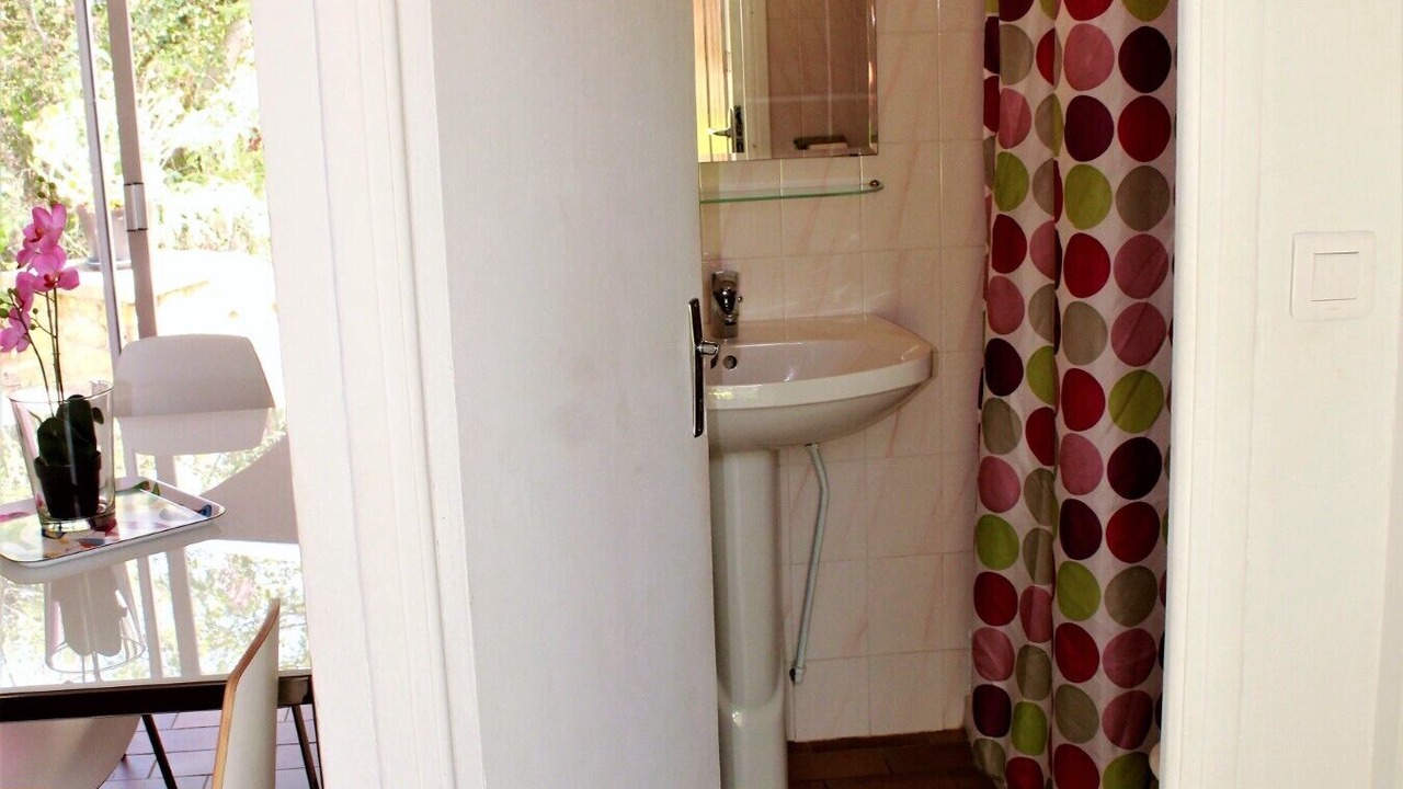 Photo of Bathroom in Calvi
