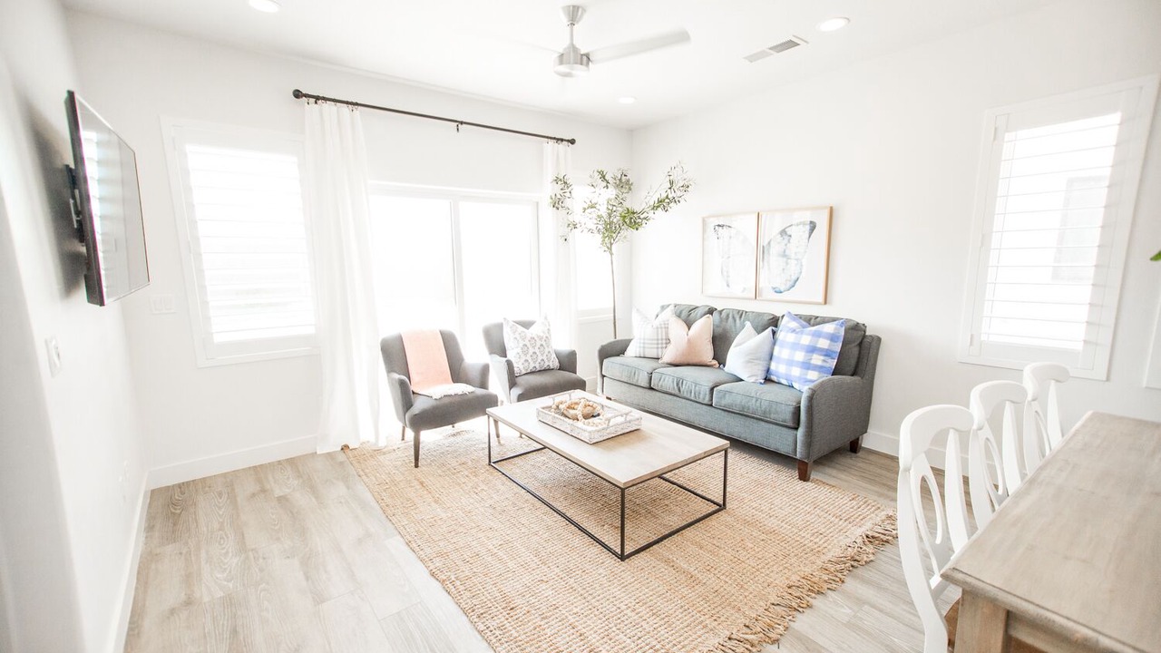 Photo of Livingroom in Washington Fields