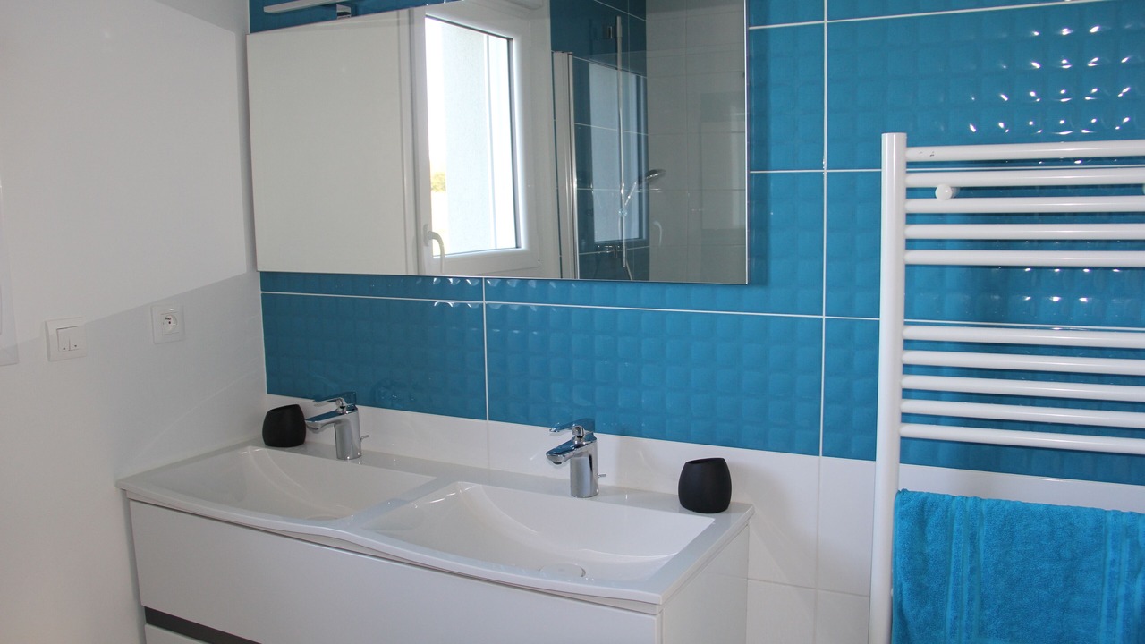 Photo of Bathroom in Sainte-Honorine-des-Pertes