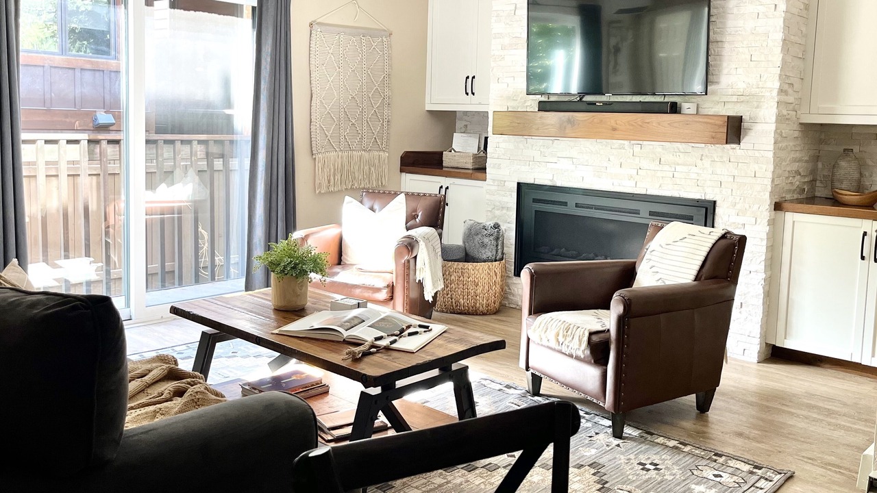 Photo of Livingroom in North Park City
