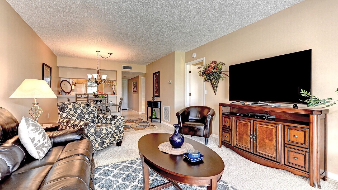 Photo of Livingroom in Plantation