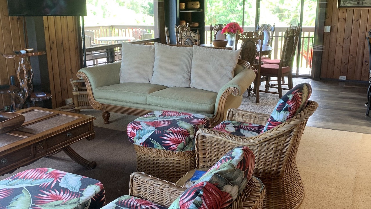 Photo of Livingroom in Pupukea