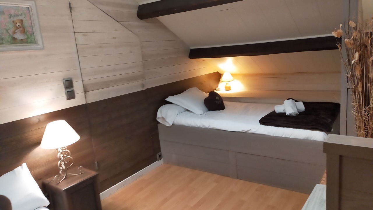 Photo of Bedroom in Pyrenees 2000