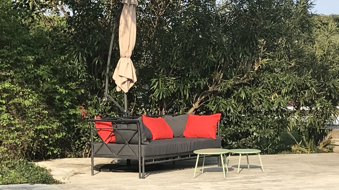 Photo of Patio Balcony in St.-Remy-de-Provence