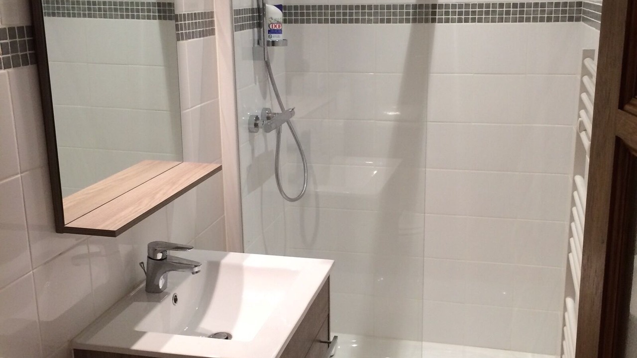 Photo of Bathroom in Capestang