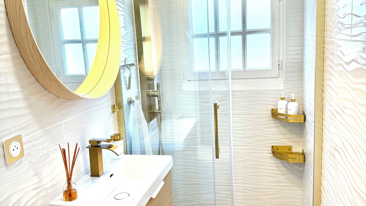 Photo of Bathroom in Flassans-sur-Issole