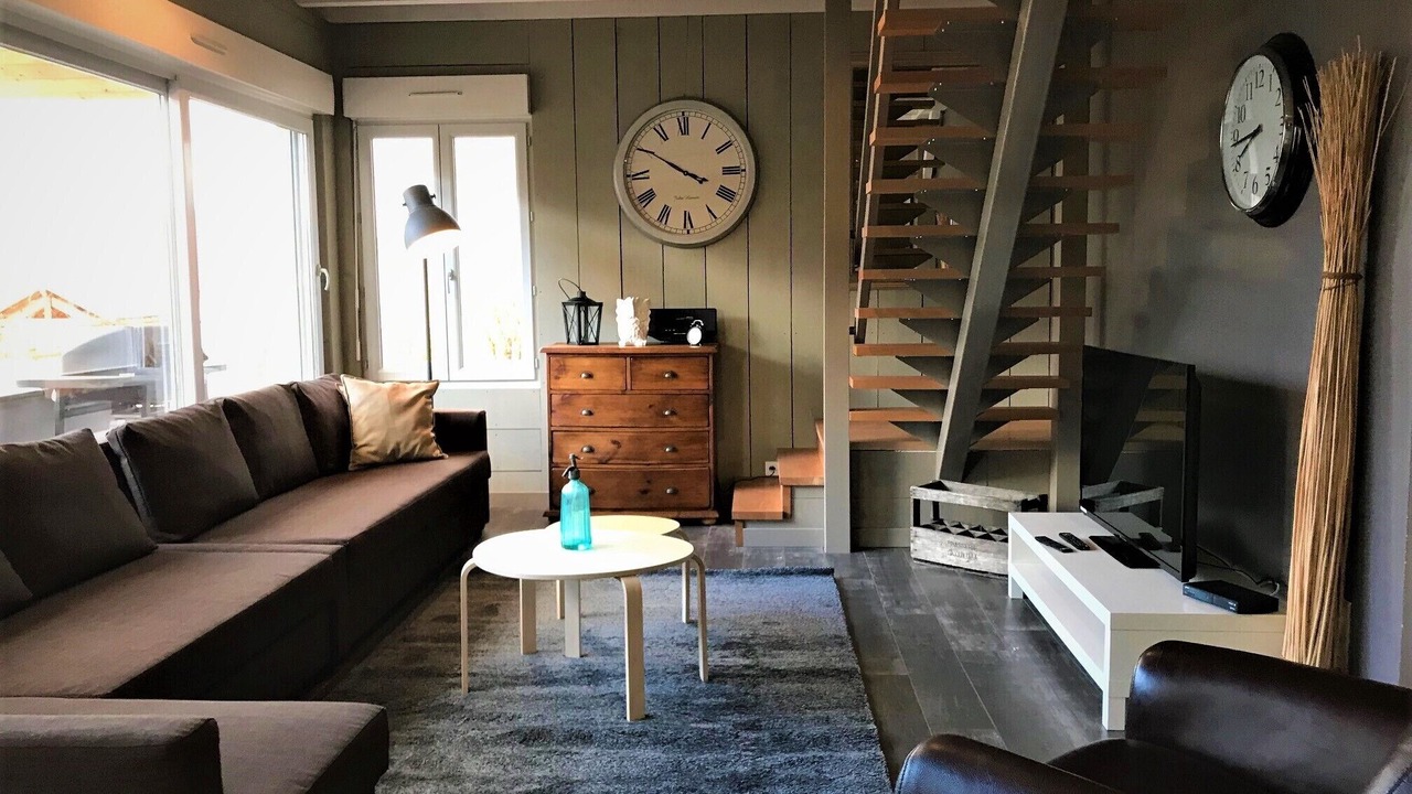 Photo of Livingroom in Doucier