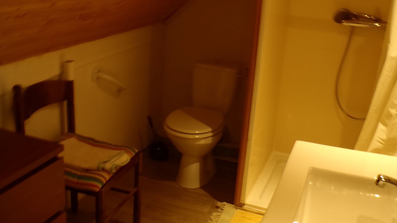 Photo of Bathroom in Ecutigny
