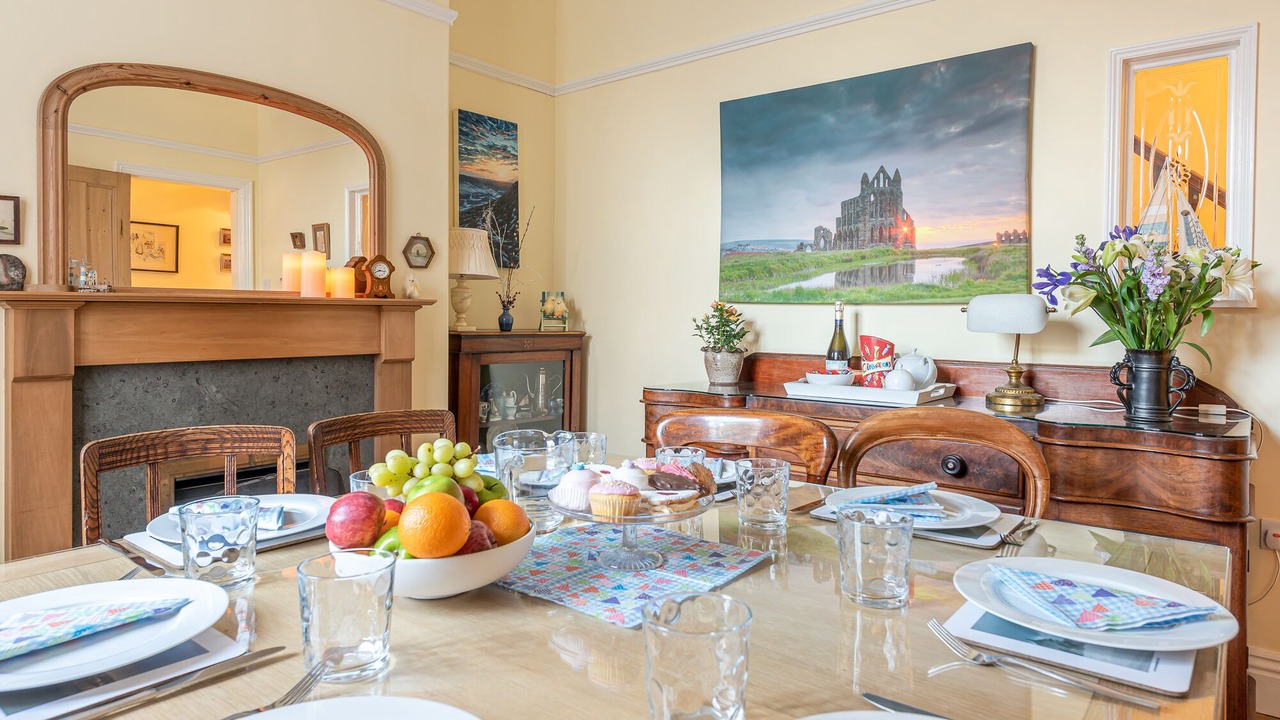 Photo of Livingroom in West Cliff