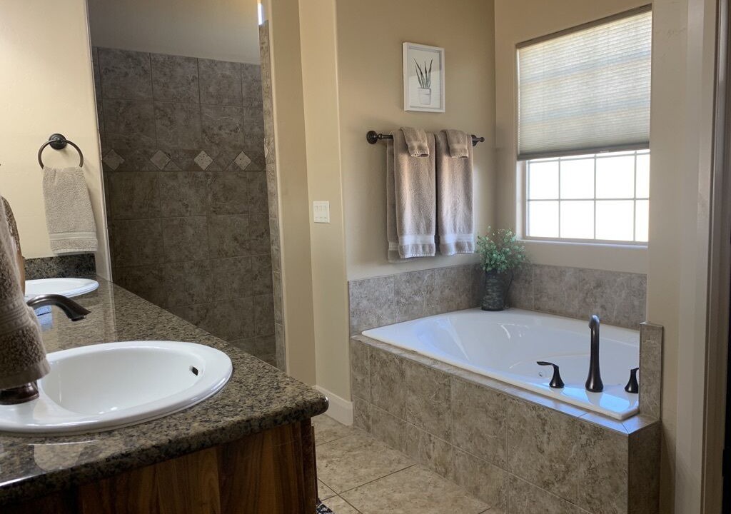 Photo of Bathroom in Hurricane