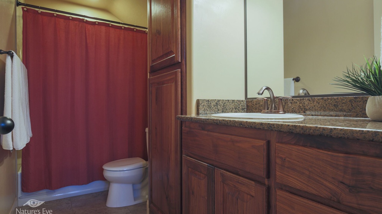 Photo of Bathroom in Hurricane