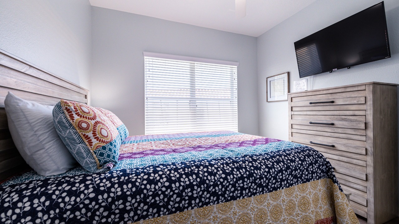 Photo of Bedroom in Bradenton Beach