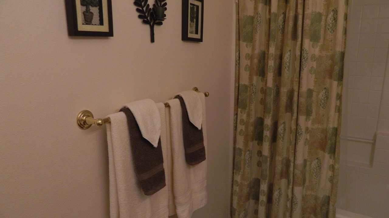 Photo of Bathroom in Hurricane