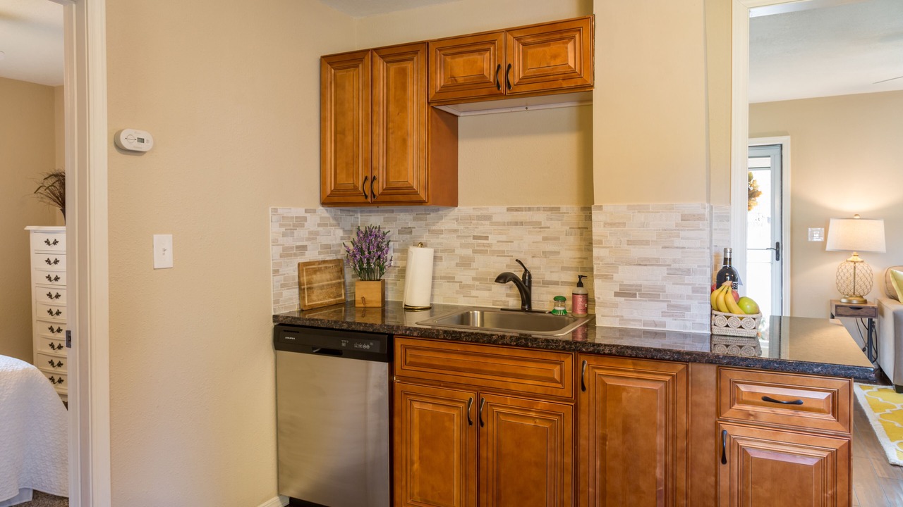 Photo of Kitchen in South Perry District