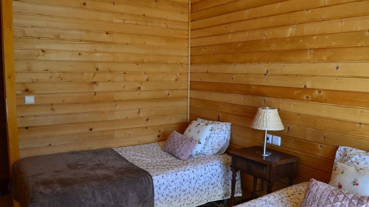 Photo of Bedroom in Molares