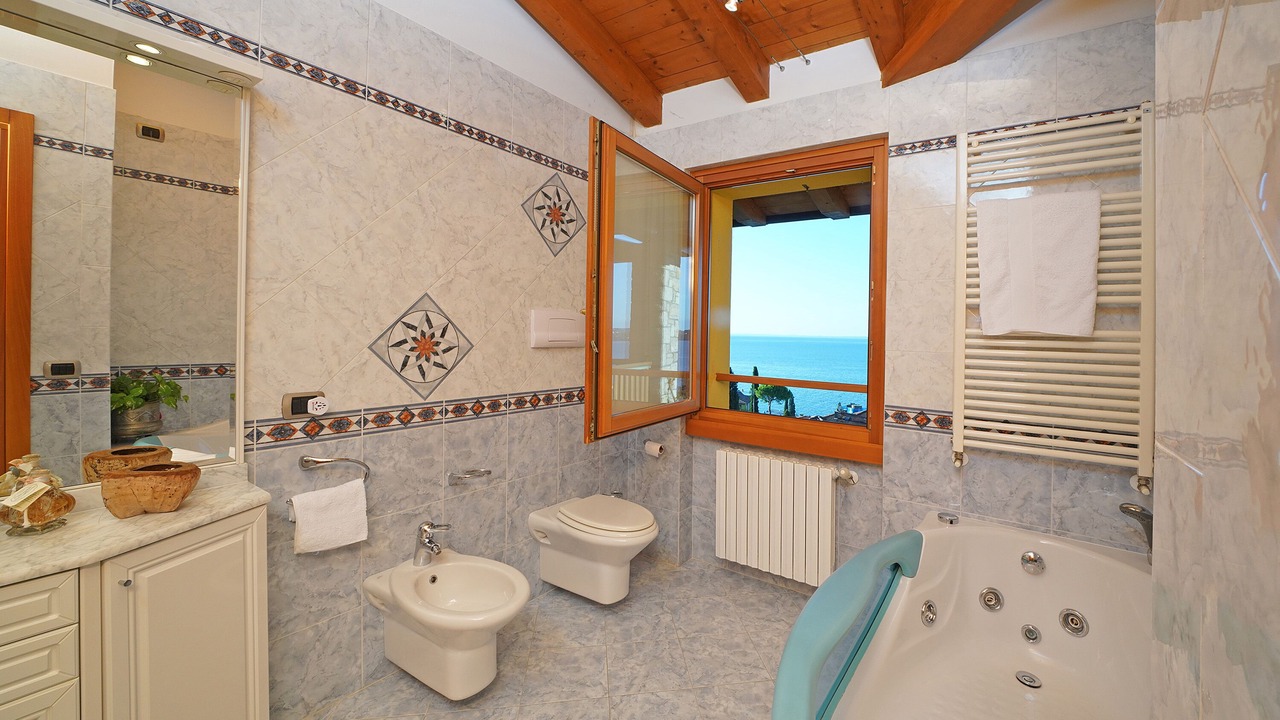 Photo of Bathroom in Gardone Riviera