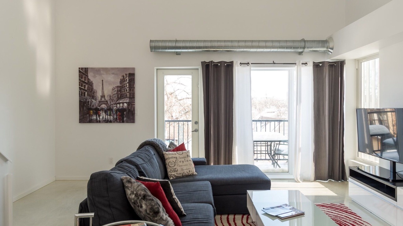 Photo of Livingroom in Winnipeg