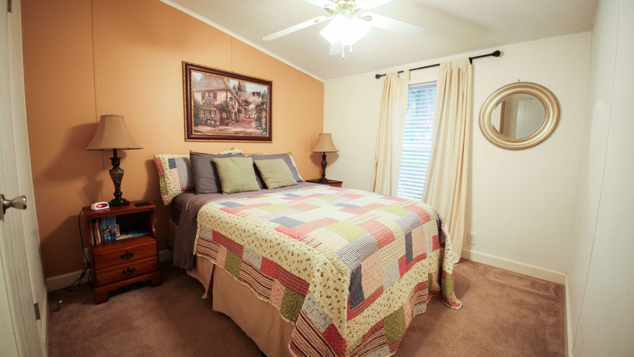 Photo of Bedroom in Lewisburg