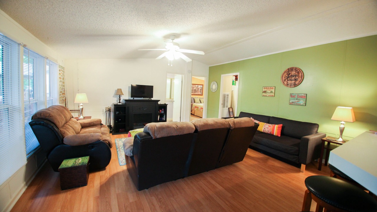 Photo of Livingroom in Lewisburg