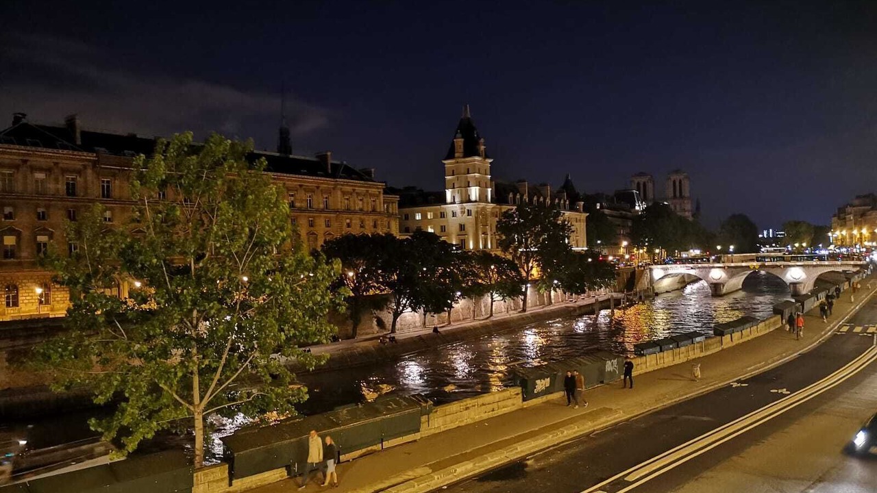 Photo of Others in Quartier de la Monnaie
