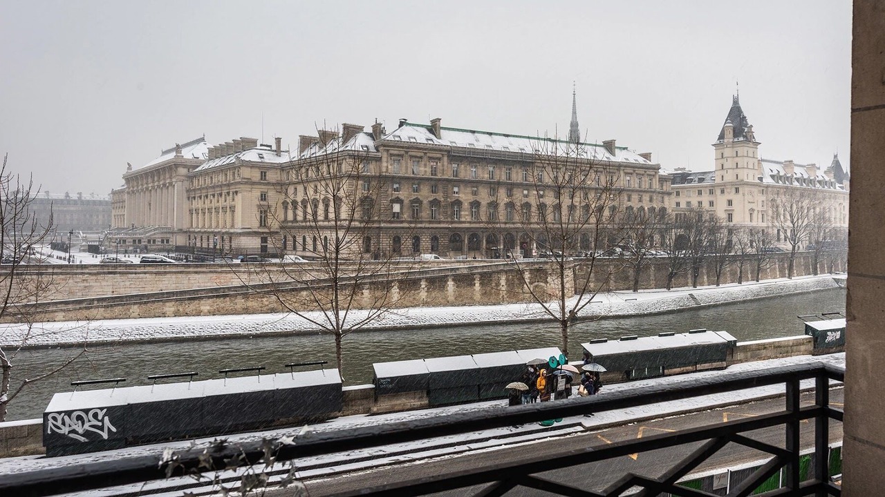 Photo of Others in Quartier de la Monnaie